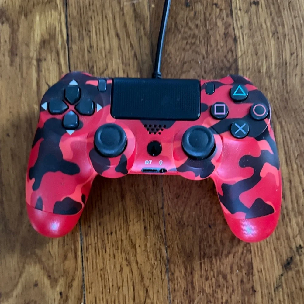Red Camo Wireless Game Controller - PlayStation Style
